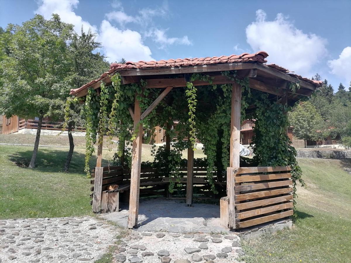 Livadaki Village Megali Kapsi 외부 사진